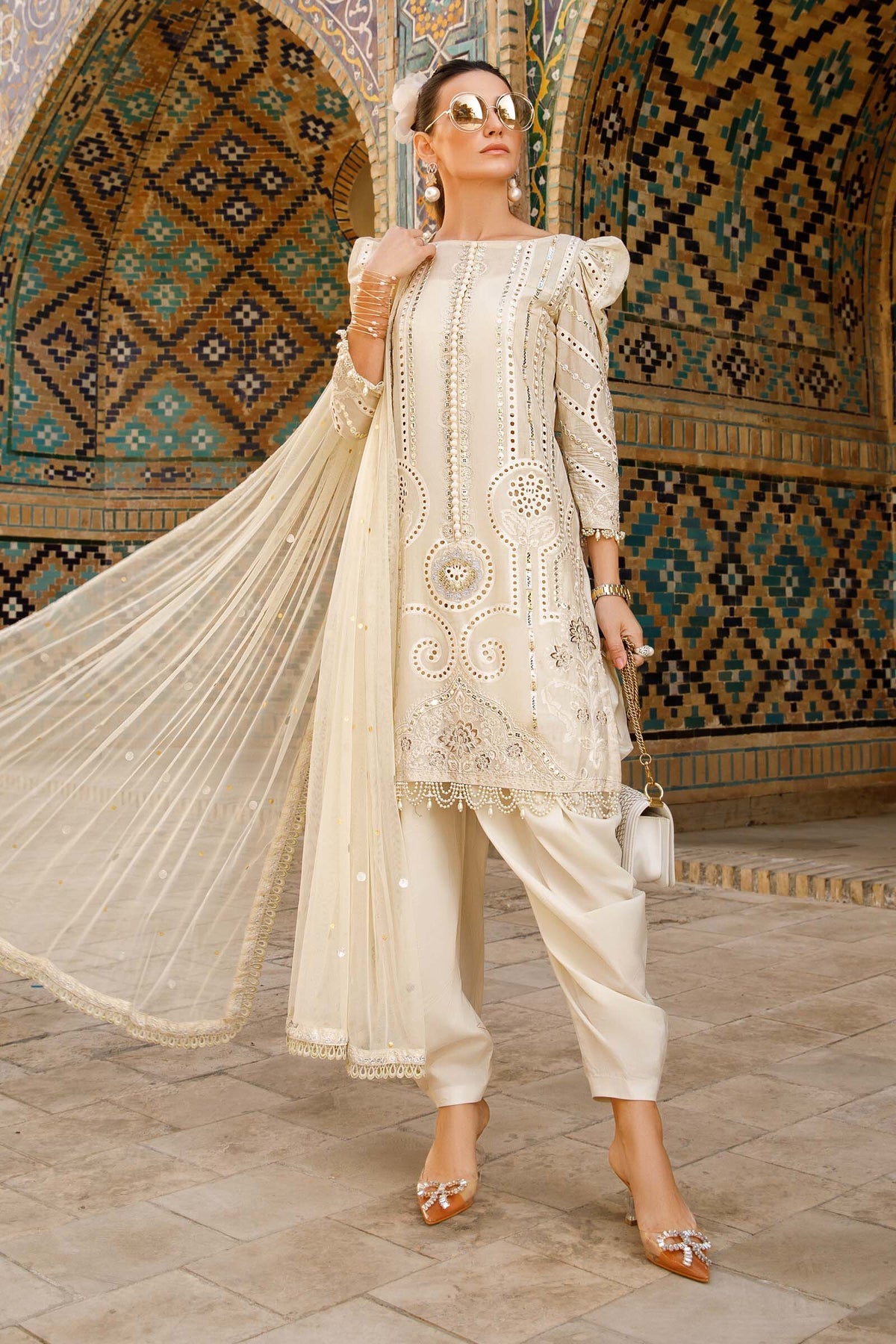 Buy Chikankari 20 to 40% Discount on Net Punjabi Wedding Clothing Online  for Women in USA
